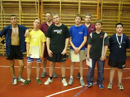 A 2005.�vi II.oszt�ly� Tizek bajnoks�ga r�sztvev�i