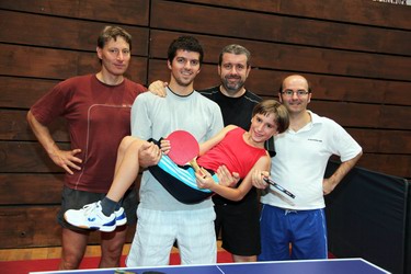 balr�l: Kuti L�szl�, �nekes Zolt�n, Abonyi T�th Istv�n, Radu Doru �s Losonczi Benj�min